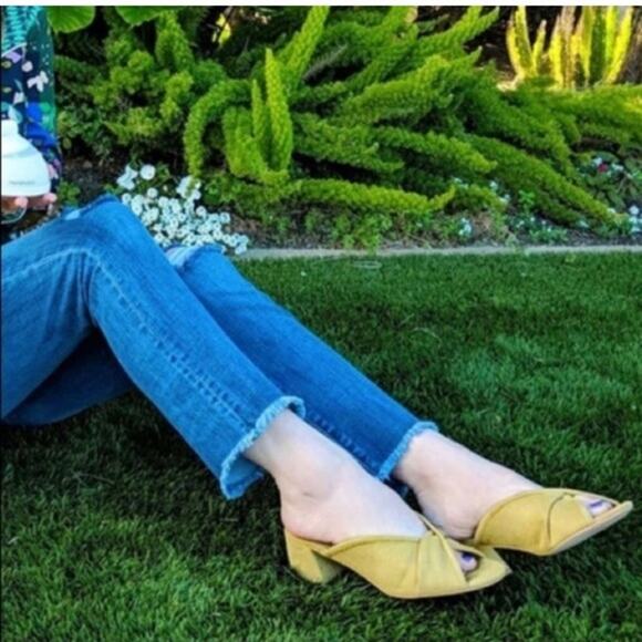 CAbi Midas Marigold Mustard Suede Mules - Size 7 - Picture 7 of 7